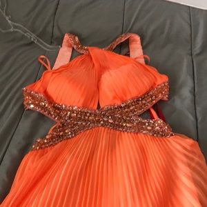 PROM DRESS CDDS NEK CHFFN W/CUT